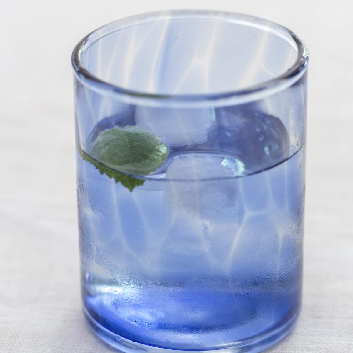 Grand Illusions Drinking Glass Leopard Blue