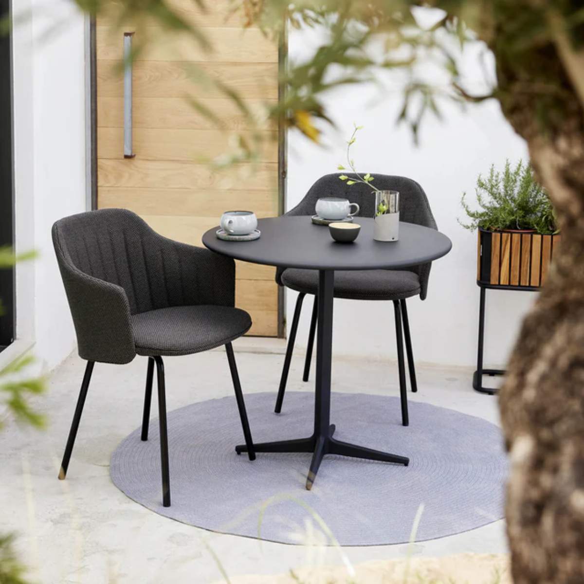 Cane-line Drop Café Table Dia. 80 cm