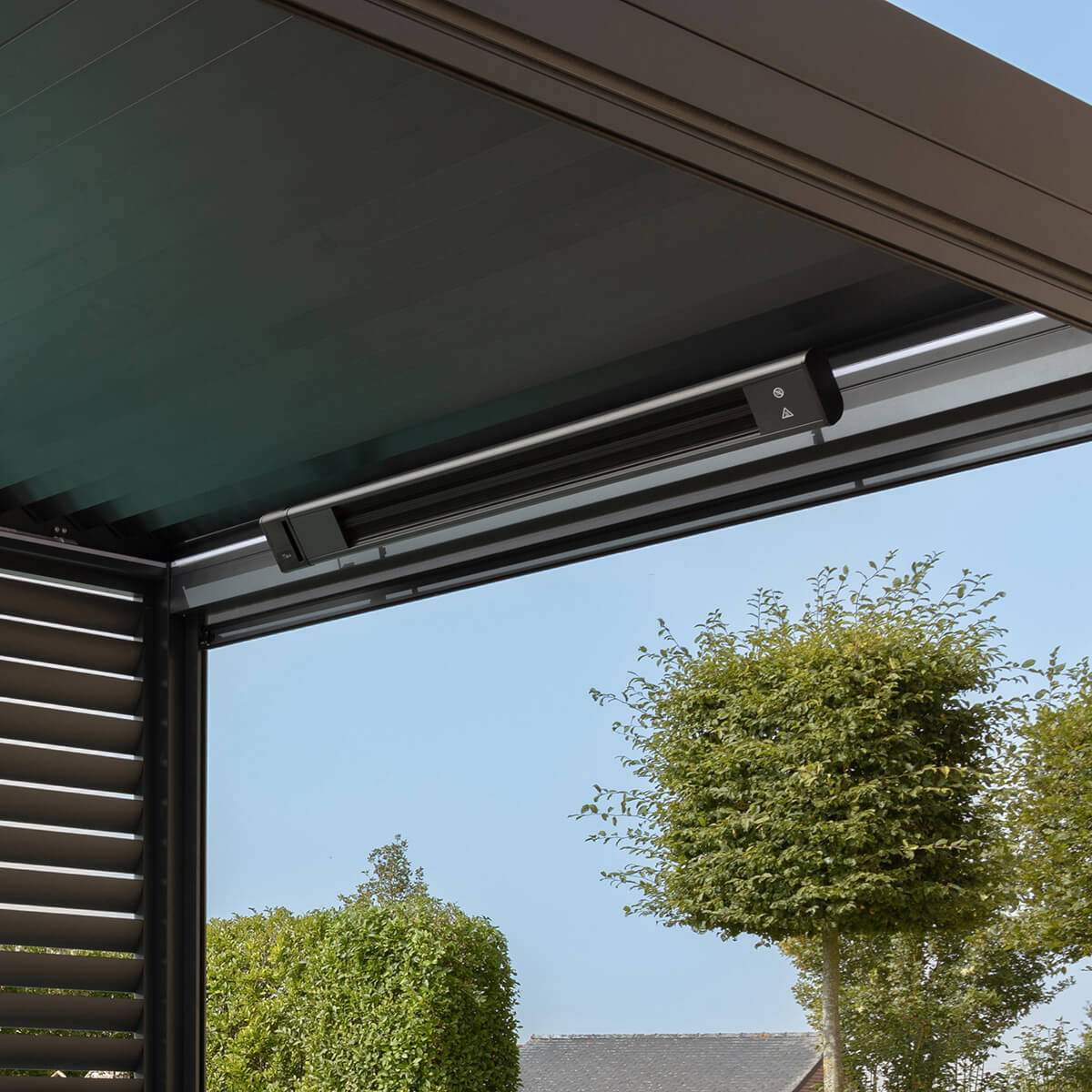 Maze - Eden Pergola 240V Heater