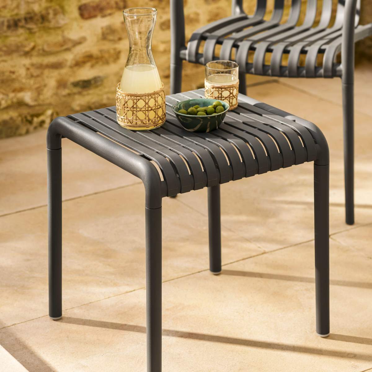 Garden Trading Edgeworth Armchair & Side Table Set Carbon