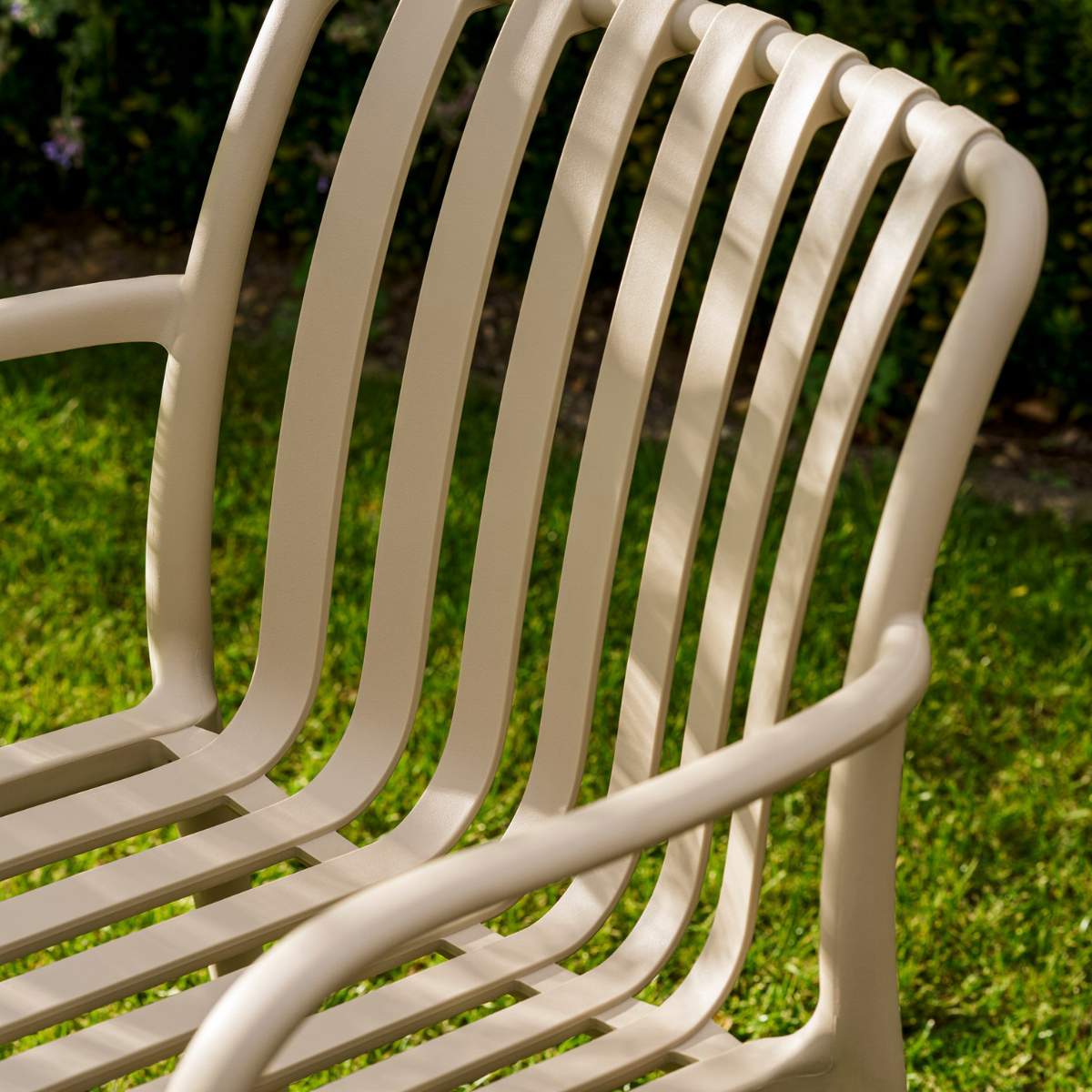 Garden Trading Edgeworth Armchair & Side Table Set Clay