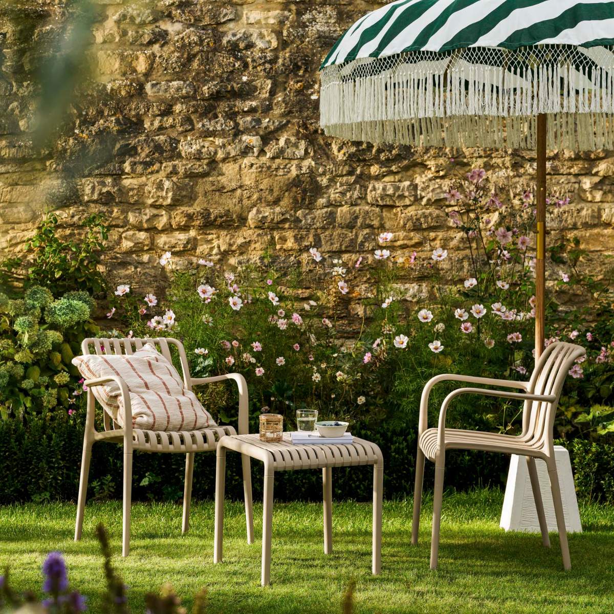 Garden Trading Edgeworth Armchair & Side Table Set Clay
