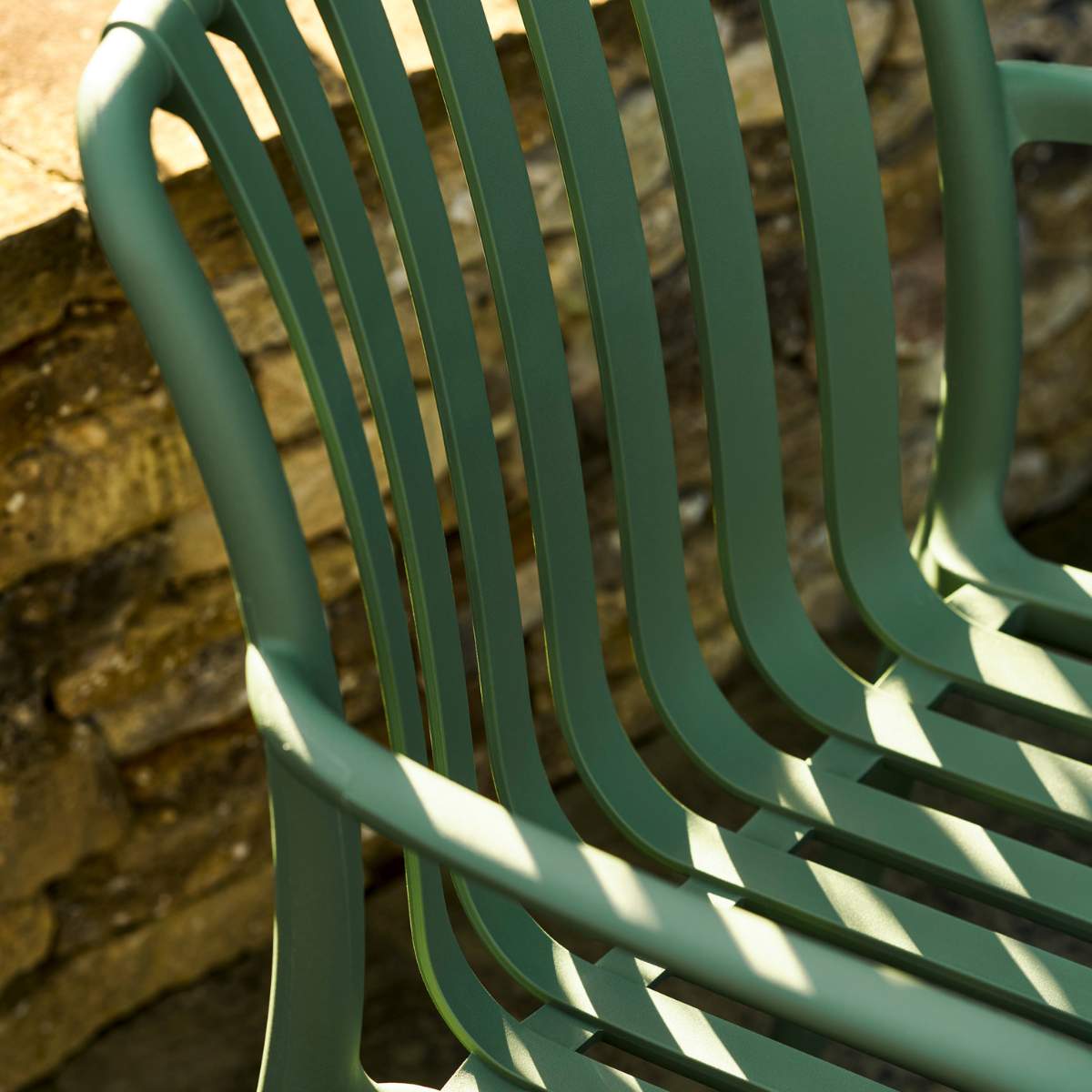 Garden Trading Edgeworth Armchair & Side Table Set Forest Green
