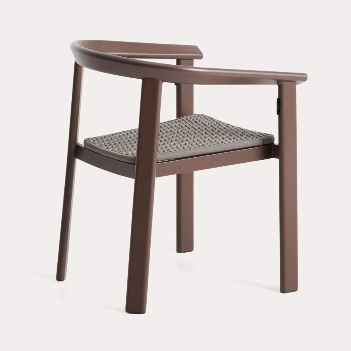 Kave Home Erice stackable outdoor chair in aluminium and ecru rope