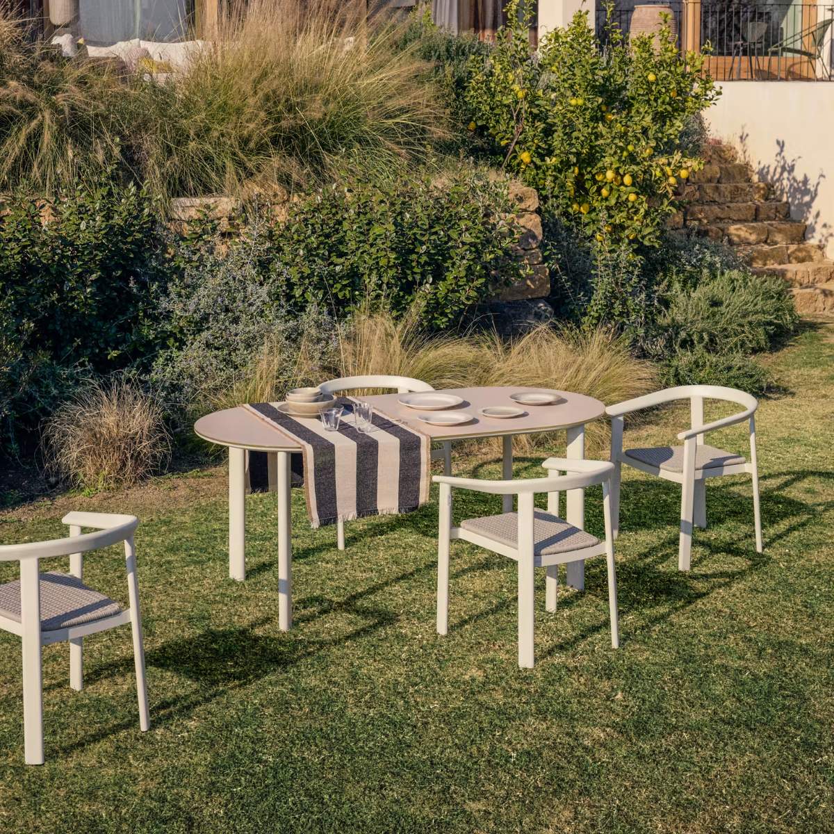 Kave Home Erice oval table in aluminium and ecru tempered glass 230 x 100 cm