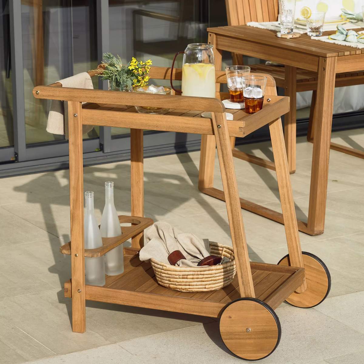 Kave Home Felisa solid acacia hostess trolley FSC 100%