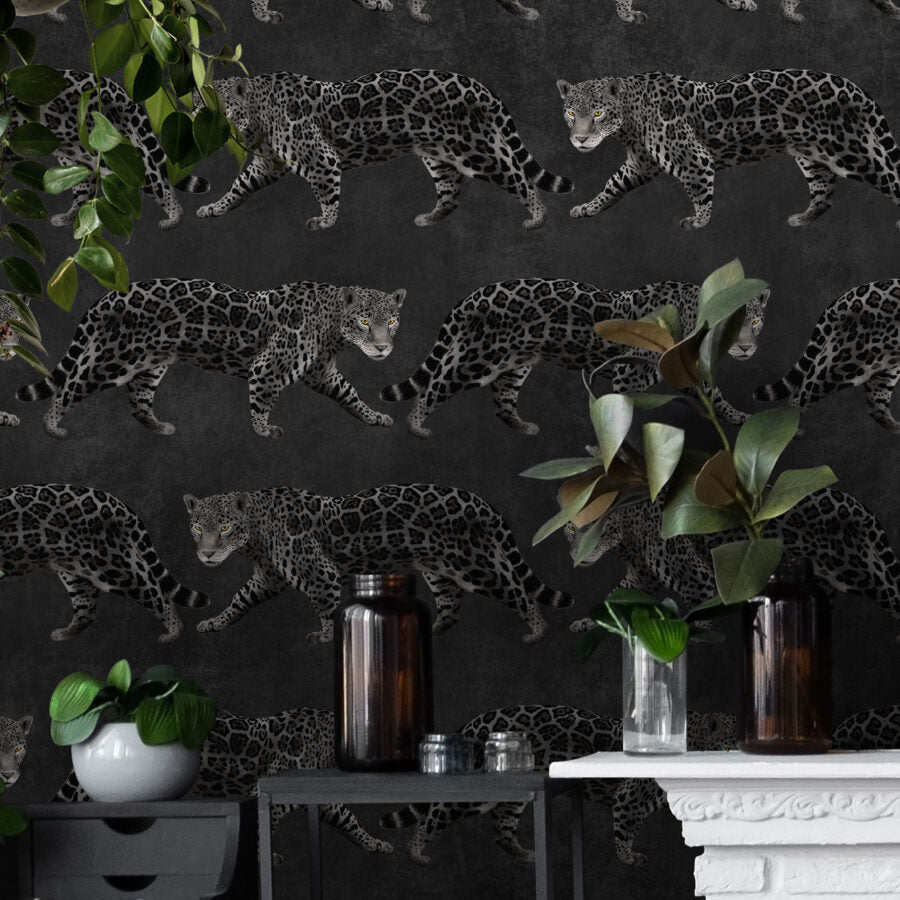 Noir Pantheress Wallpaper – Beaumonde