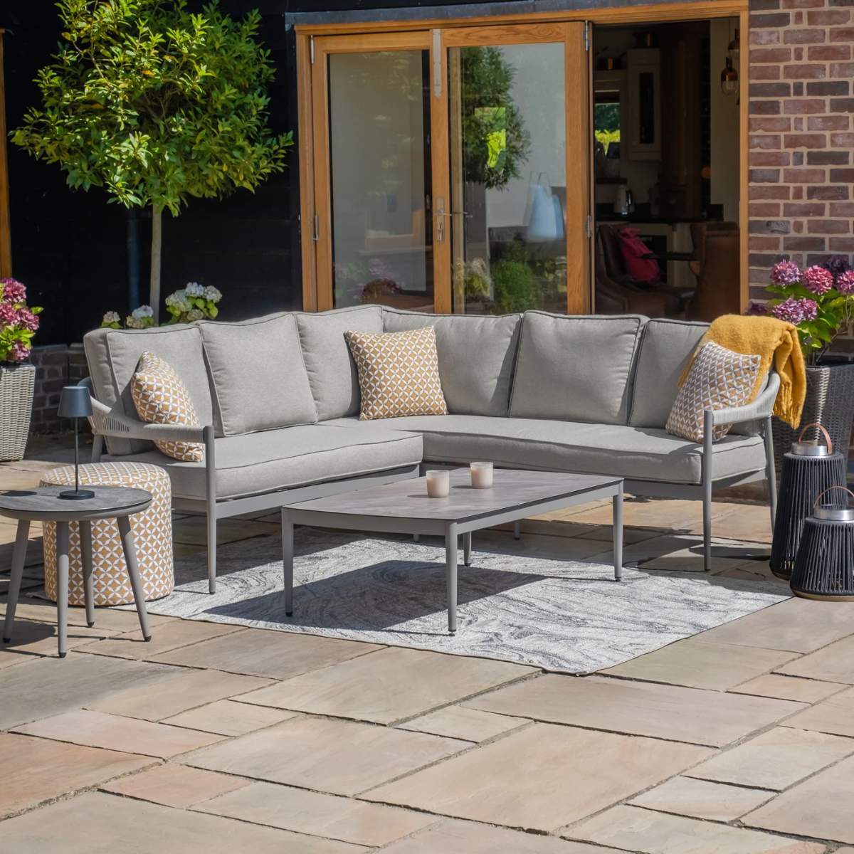 Maze Florence Rope Weave Small Corner Sofa Set