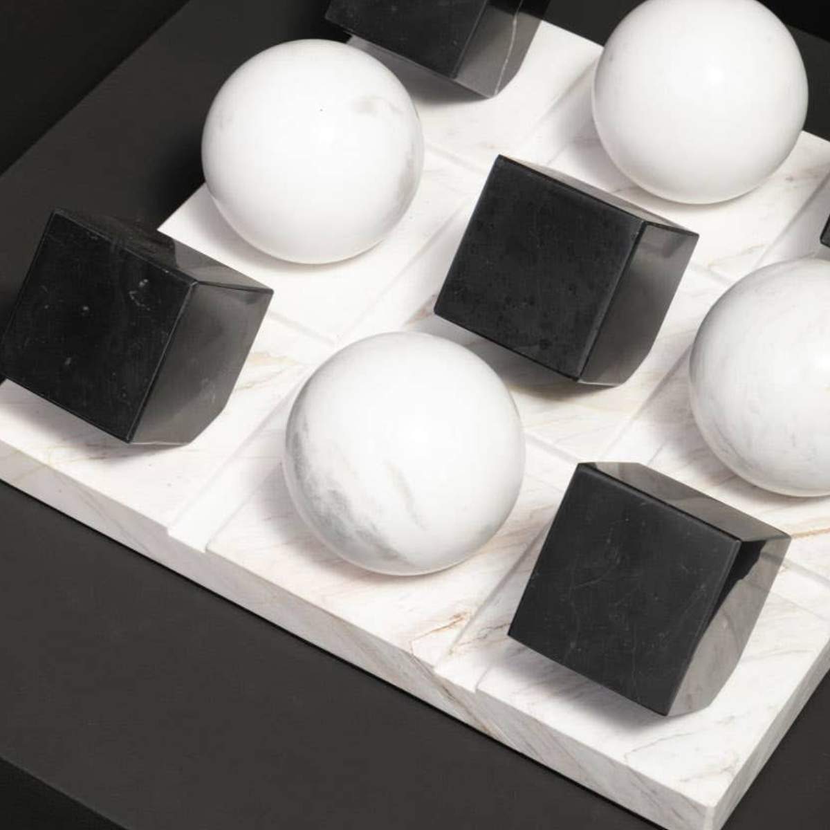 Beaumonde Home Flos Black And White Tic Tac Toe Game