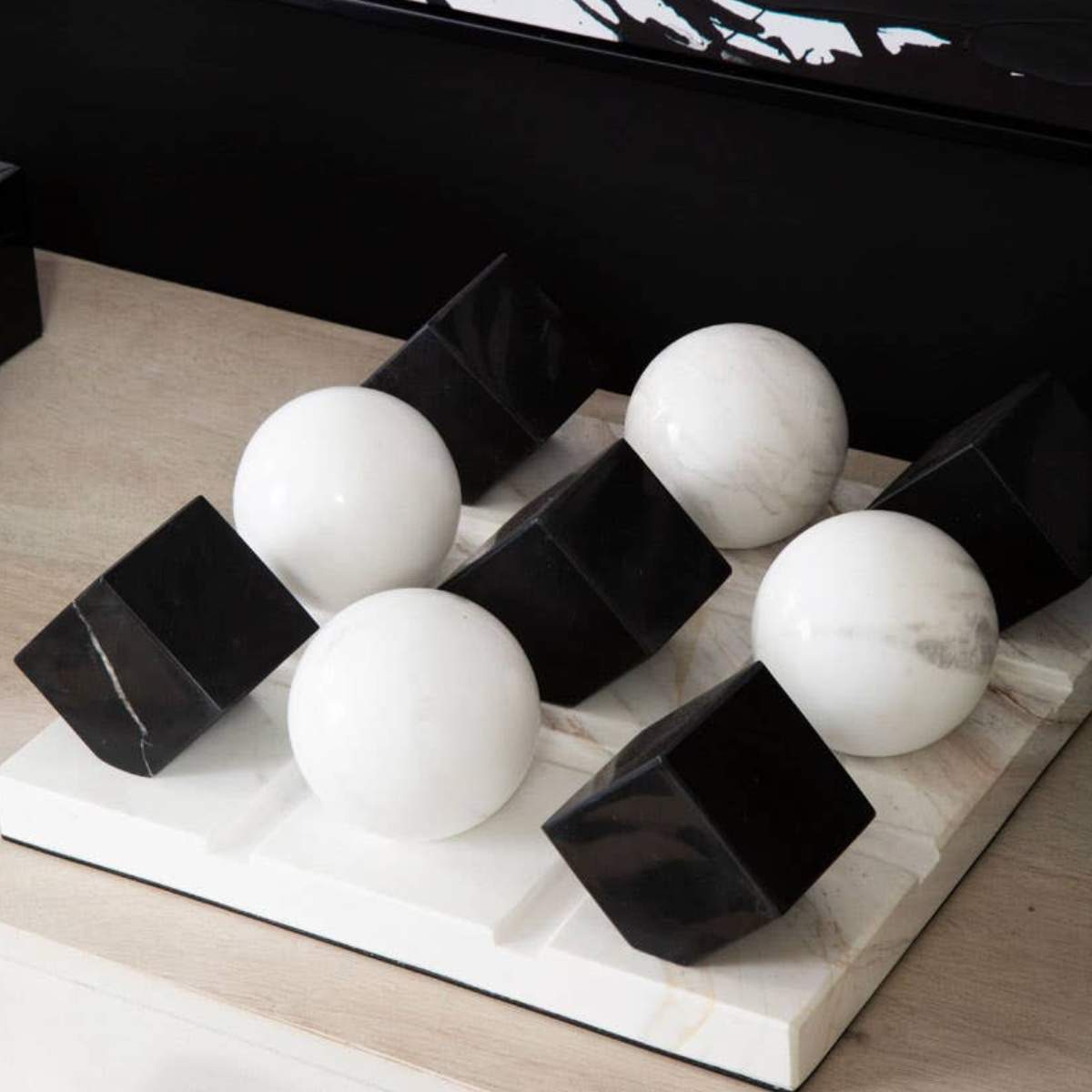 Beaumonde Home Flos Black And White Tic Tac Toe Game