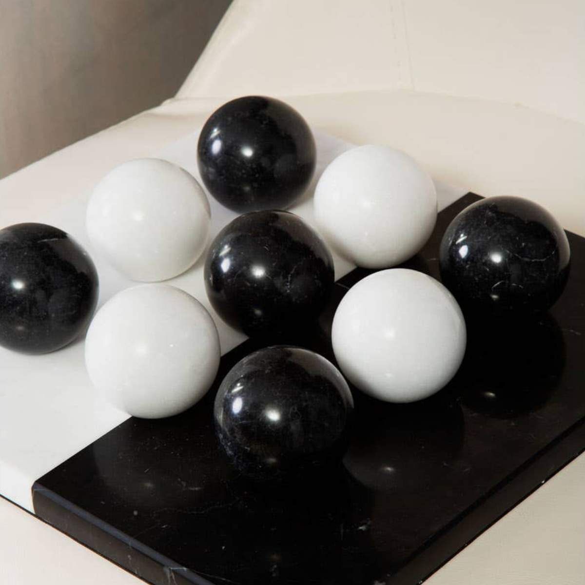 Beaumonde Home Flos Black And White Tic Tac Toe Marble Game