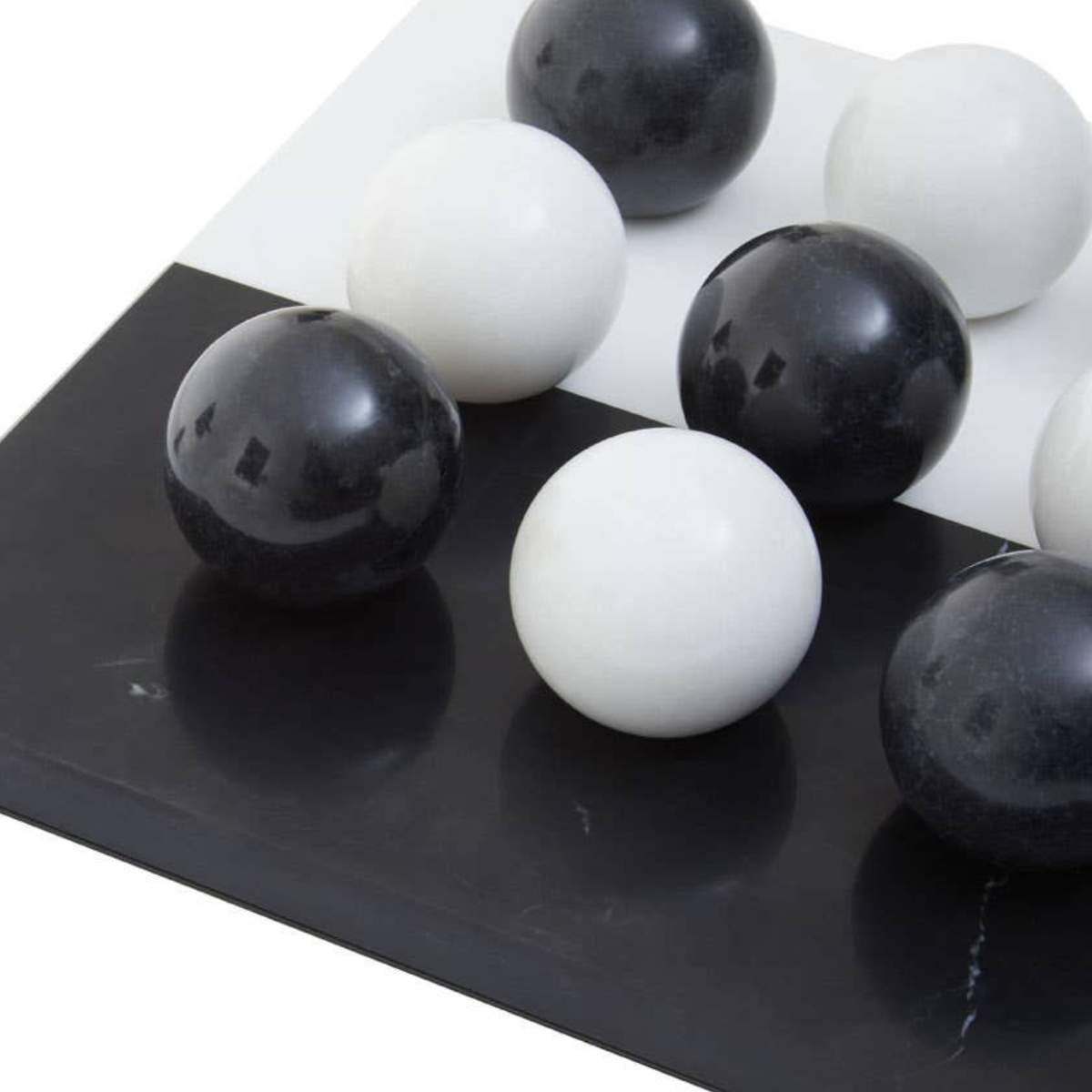Beaumonde Home Flos Black And White Tic Tac Toe Marble Game