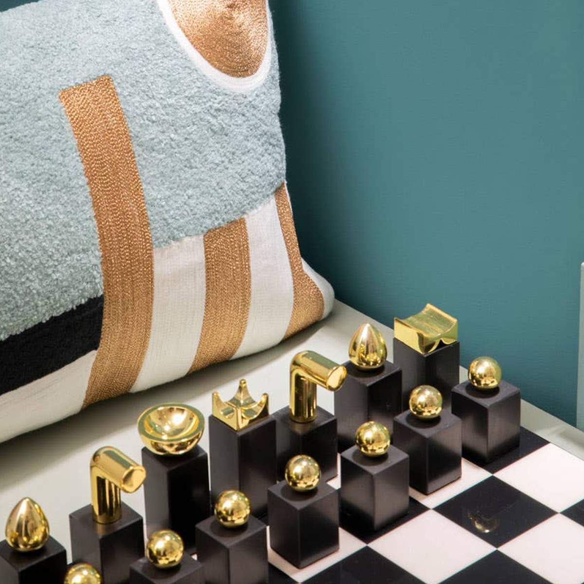 Beaumonde Home Flos Marble And Wood Chess Set