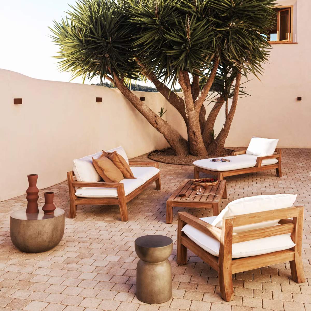 Kave Home Forcanera coffee table in solid teak, 150 x 71 cm