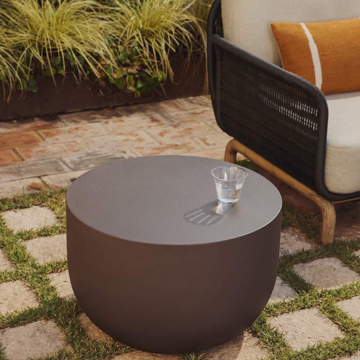 Kave Home Garbet round coffee table in brown concrete Ø 60cm