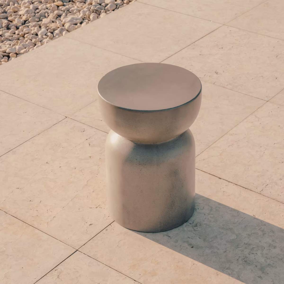 Kave Home Garbet side table in brown concrete Ø 32cm