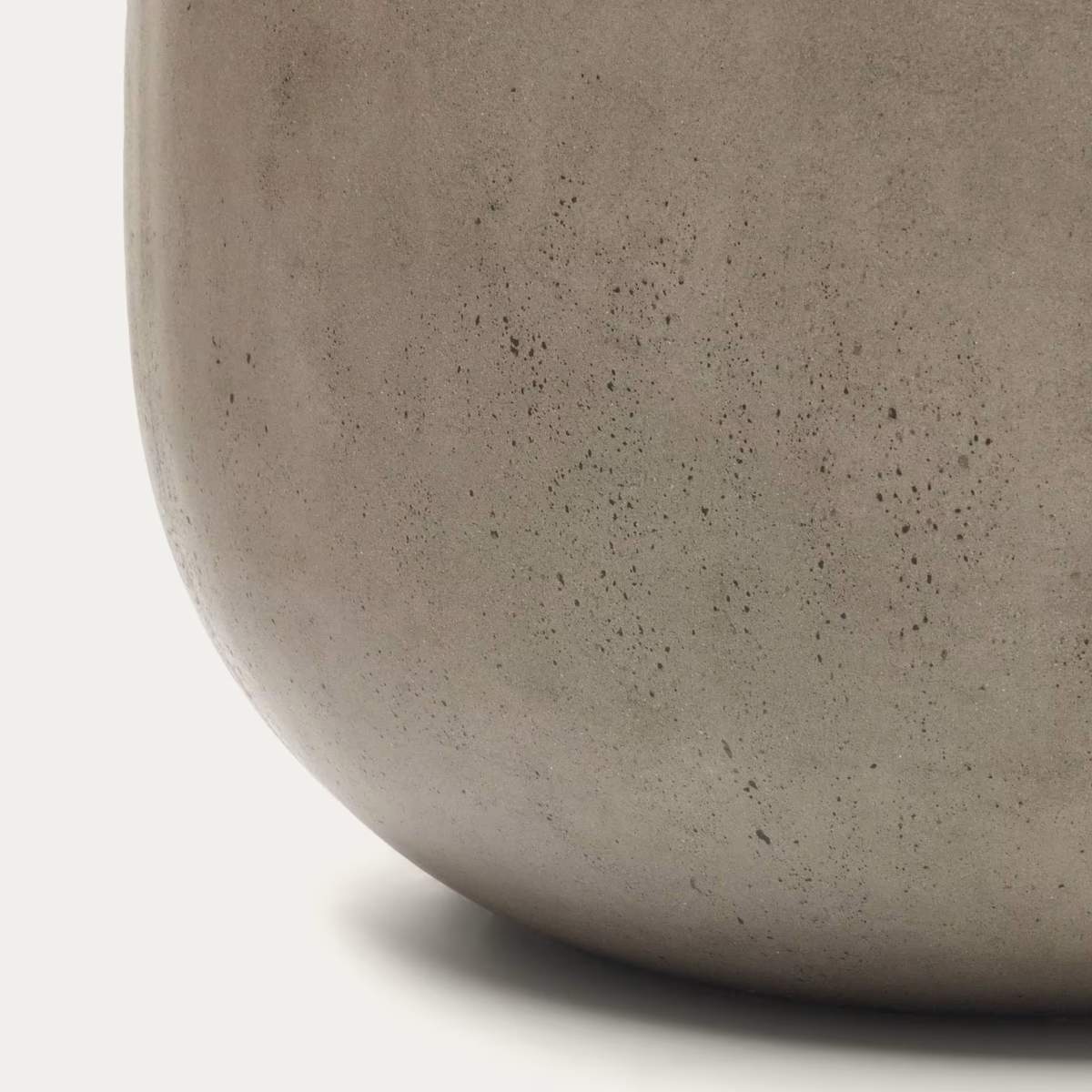 Kave Home Garbet round coffee table in brown concrete Ø 60cm
