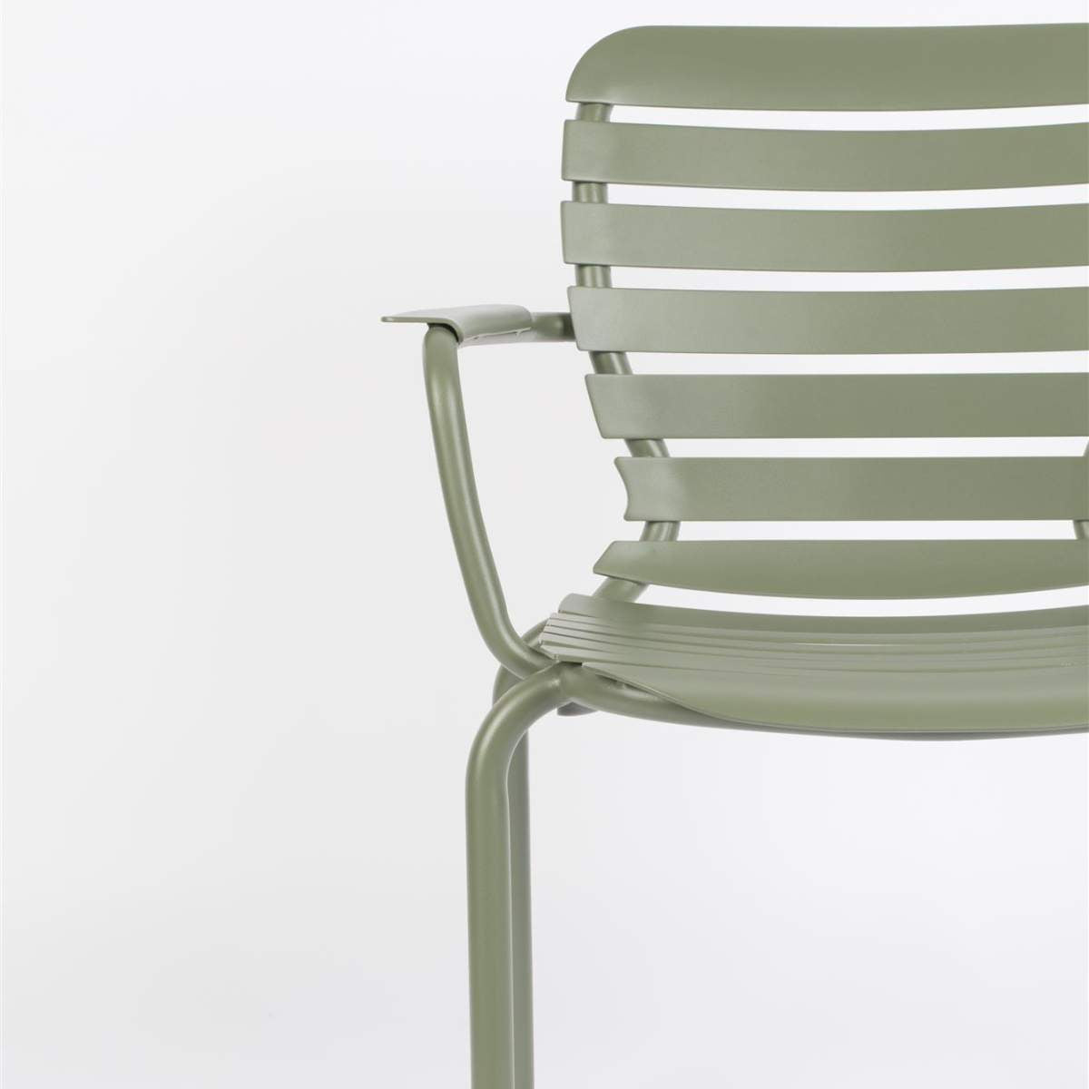 Zuiver Garden Armchair Vondel
