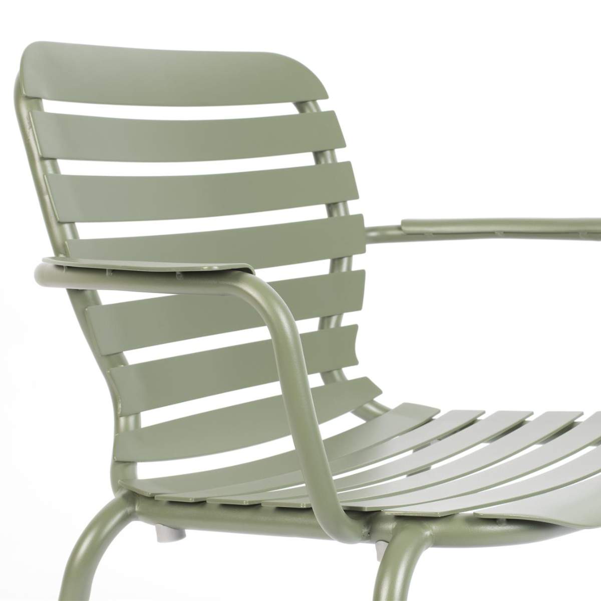 Zuiver Garden Armchair Vondel