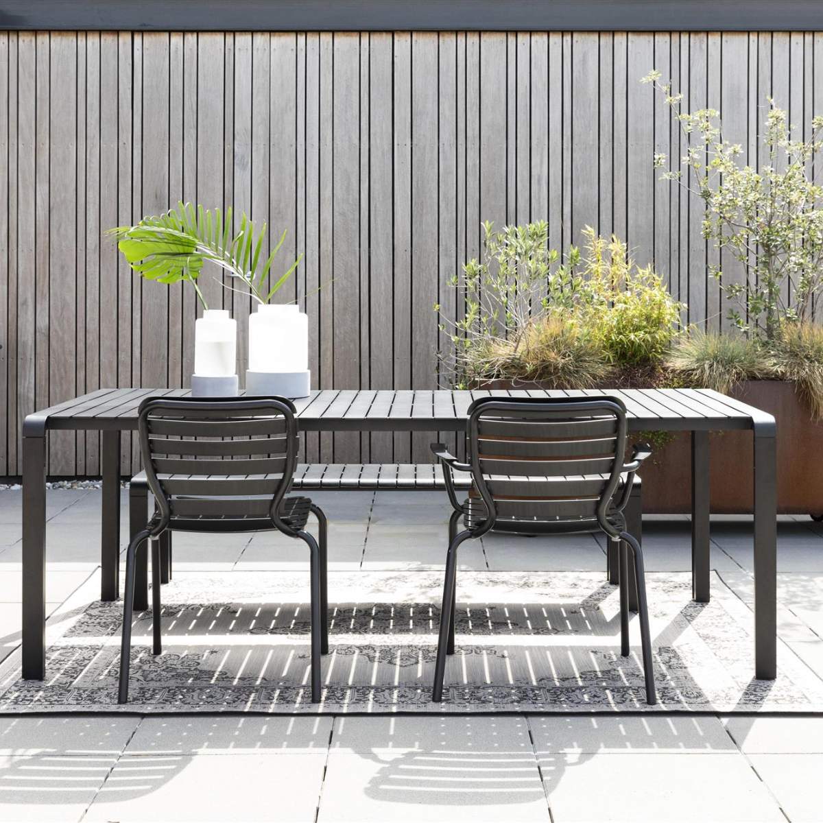 Zuiver Garden Armchair Vondel