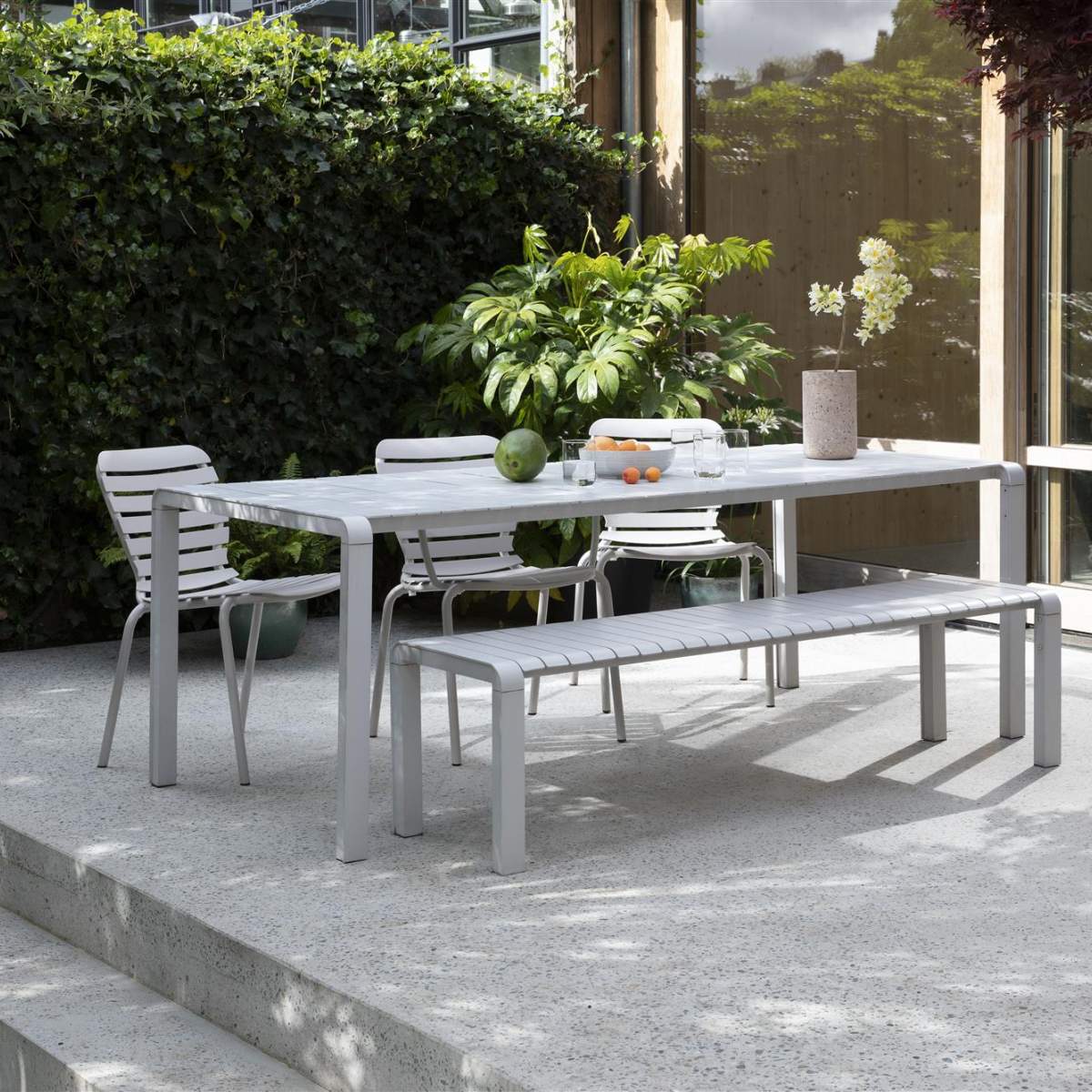 Zuiver Garden Armchair Vondel