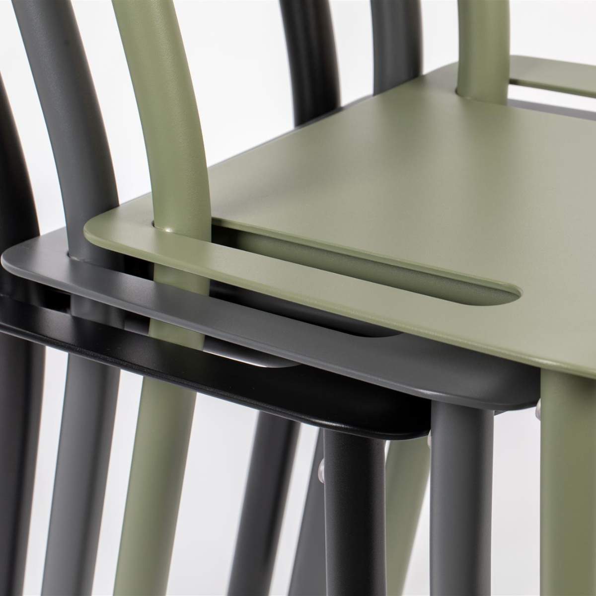 Zuiver Garden Chair Friday
