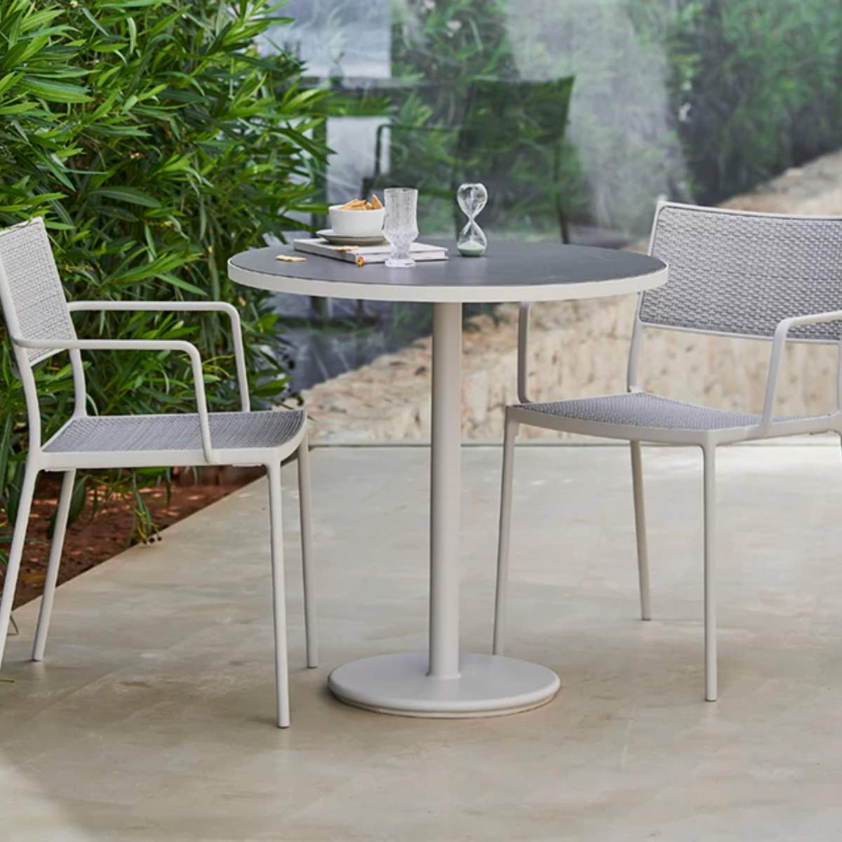 Cane-line Go Café Table Dia. 80 cm