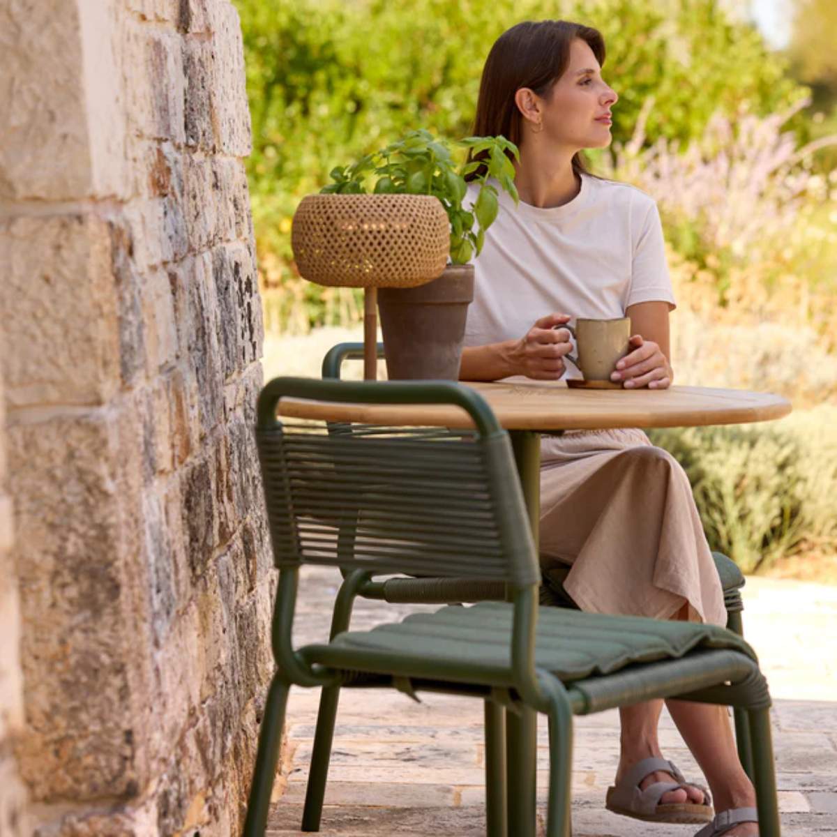 Cane-line Go Café Table Dia. 80 cm