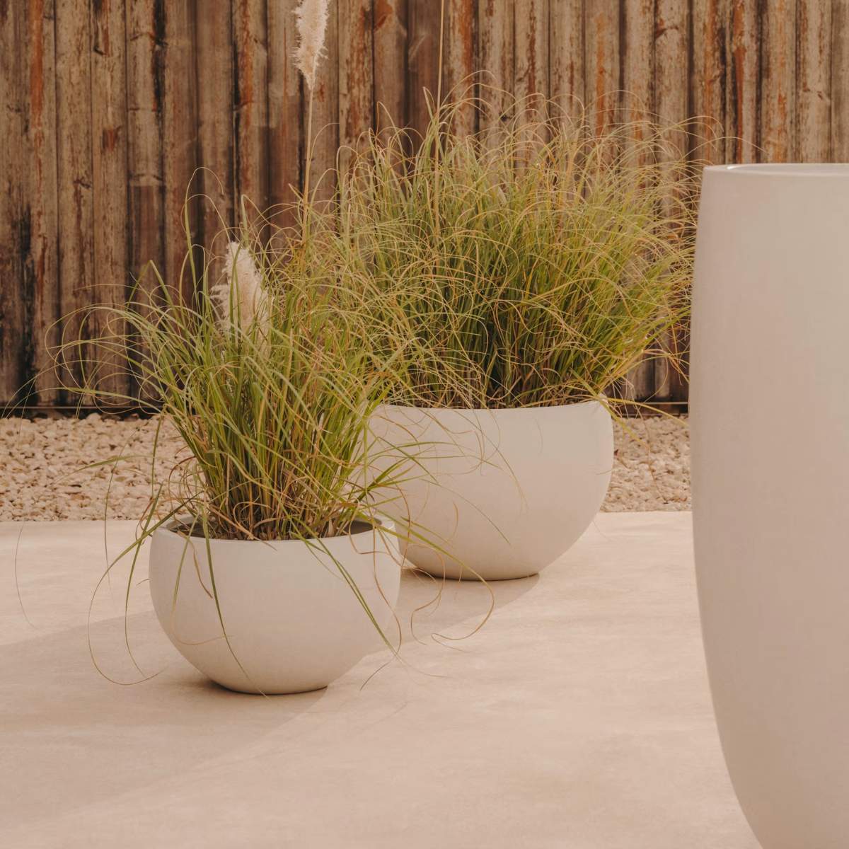 Kave Home Grau White Cement Planter Ø 56 cm