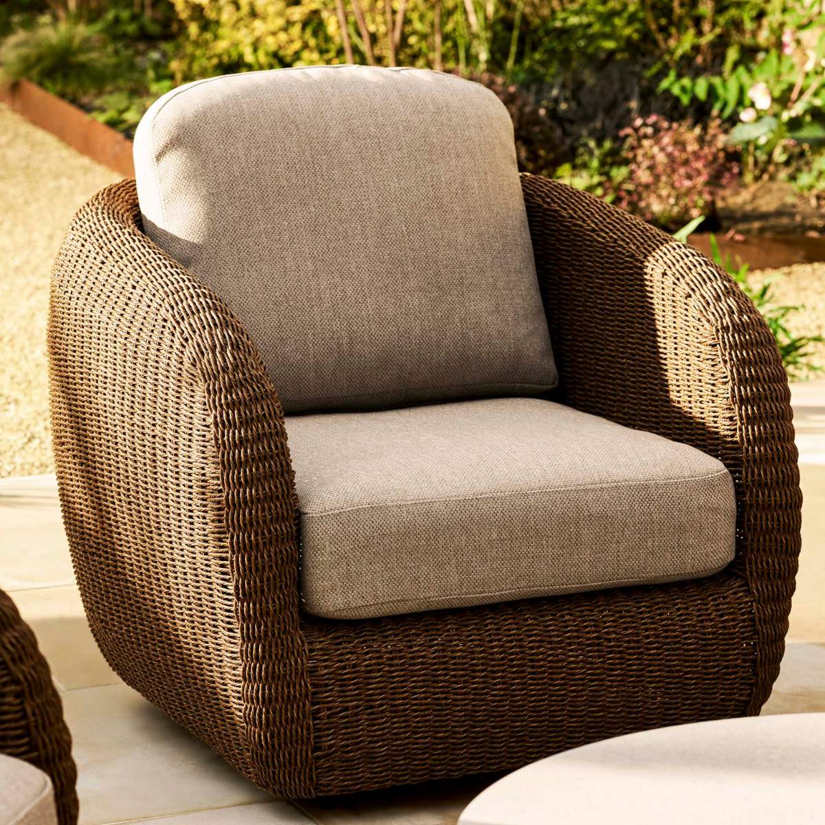Garden Trading Hambridge 2 Seater Sofa Set Dark Natural