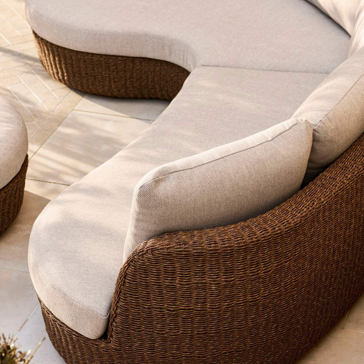 Garden Trading Hambridge Curved Corner Sofa Set Dark Natural