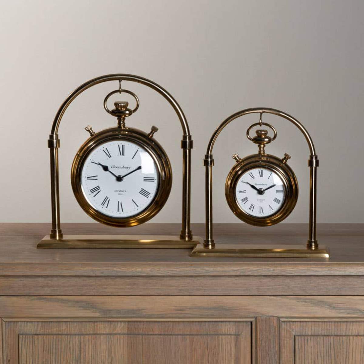 Beaumonde Home Hampstead Round Mantel Clock