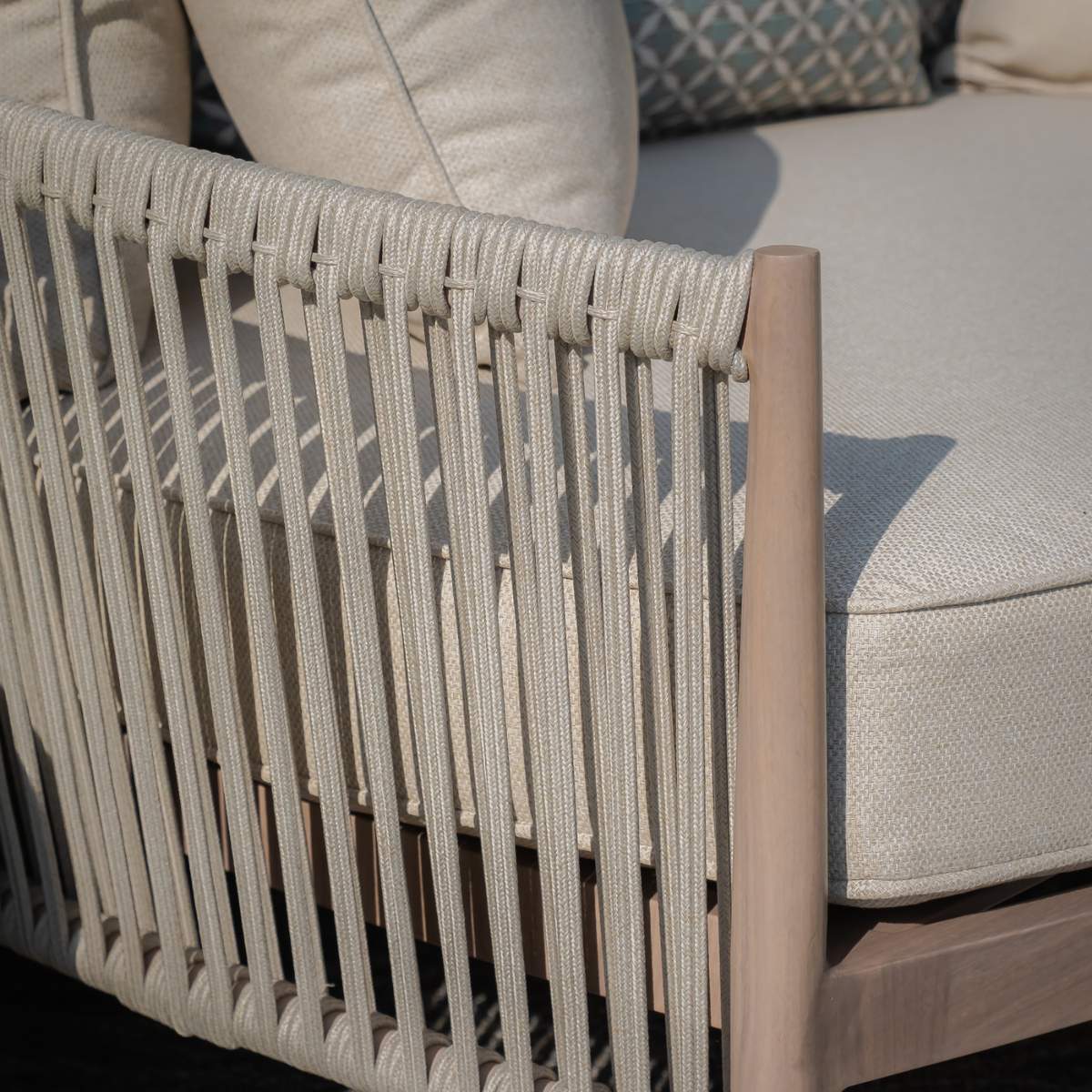 Maze Havana Rope Weave Daybed