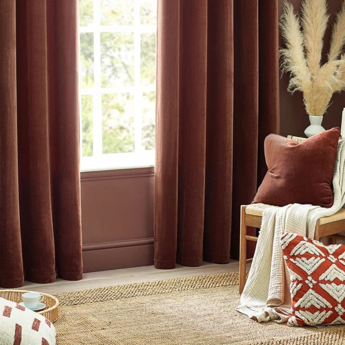 Riva Home Heavy Chenille Piped Cushion Nutmeg