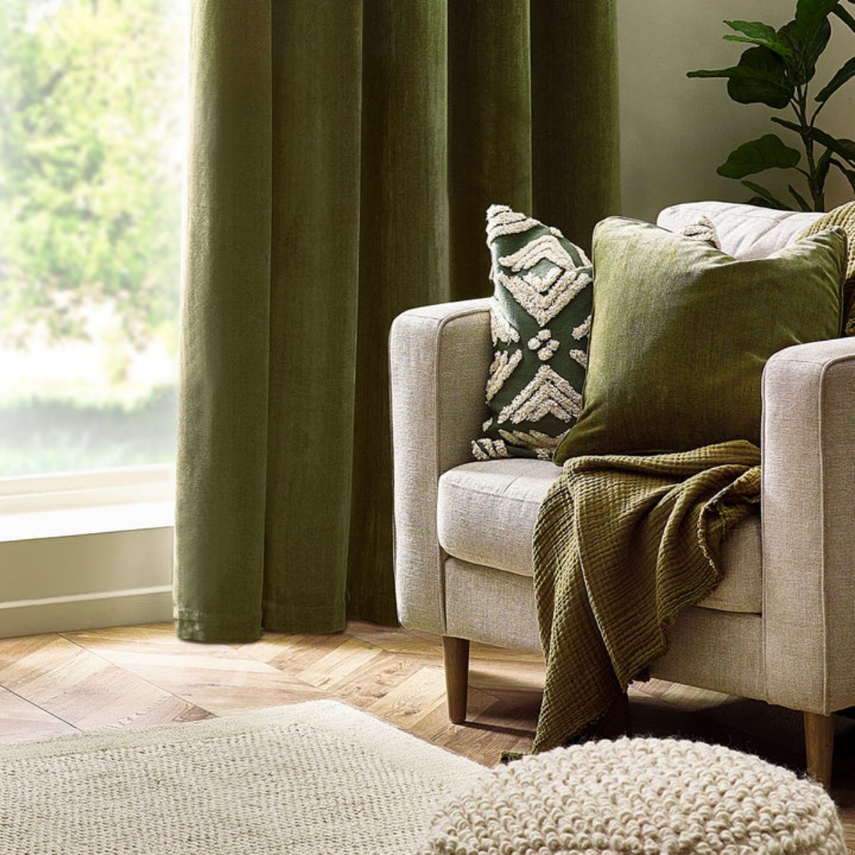 Riva Home Heavy Chenille Piped Cushion Olive