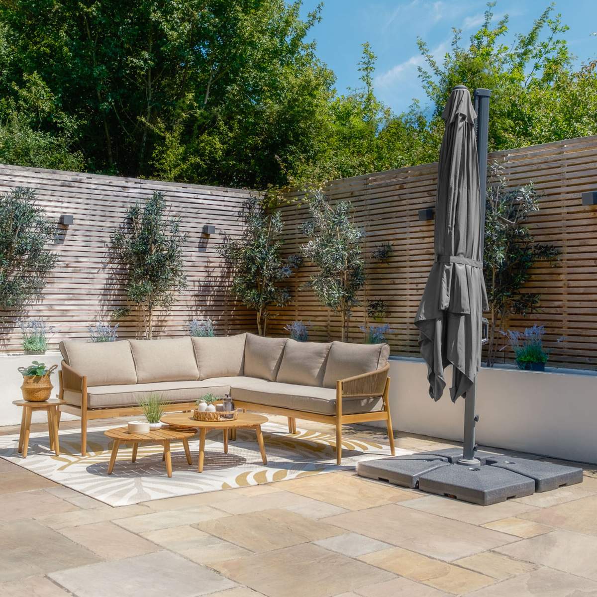 Maze - Helios 3m x 3m Square Rotating Cantilever Parasol
