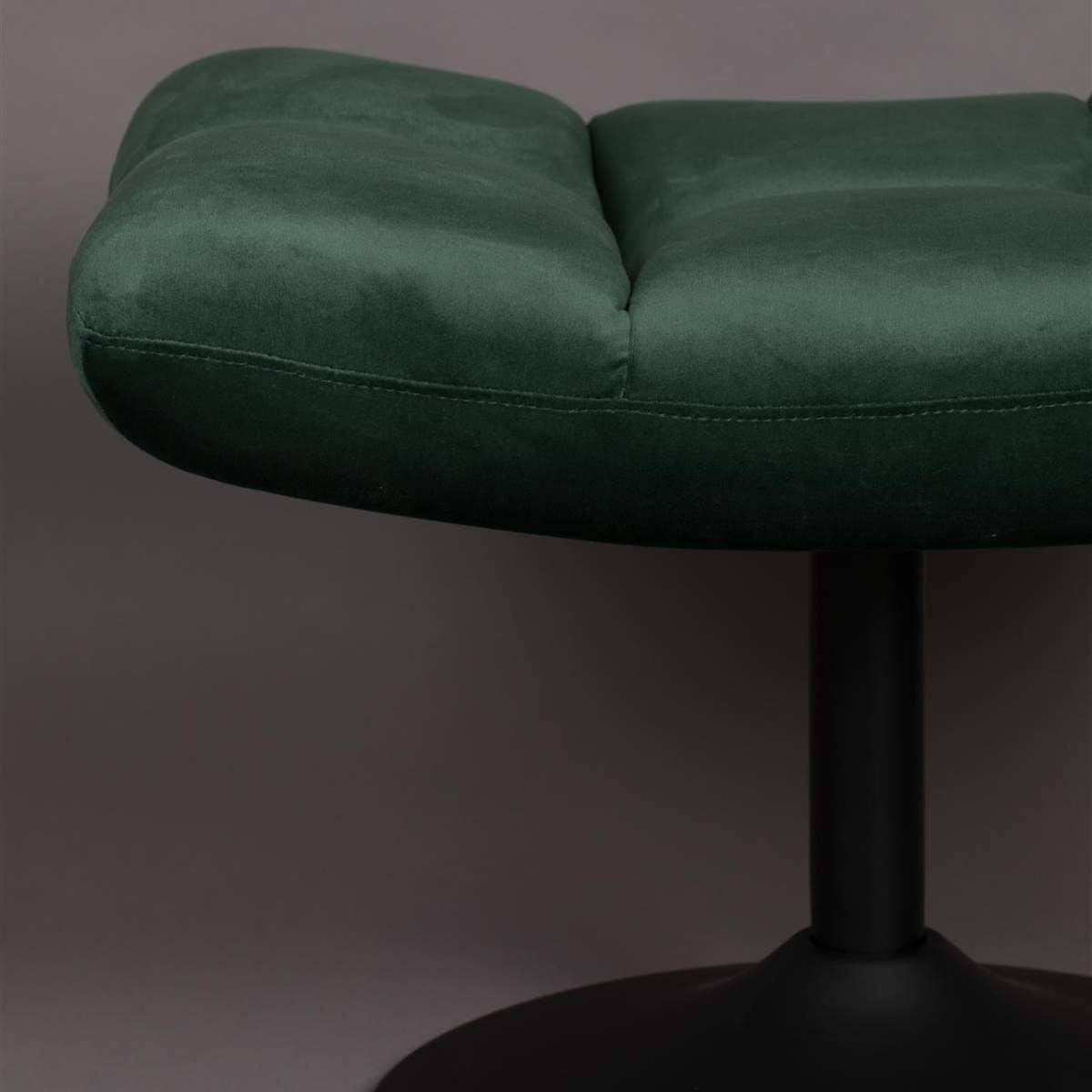 Dutch Bone Hocker Bar