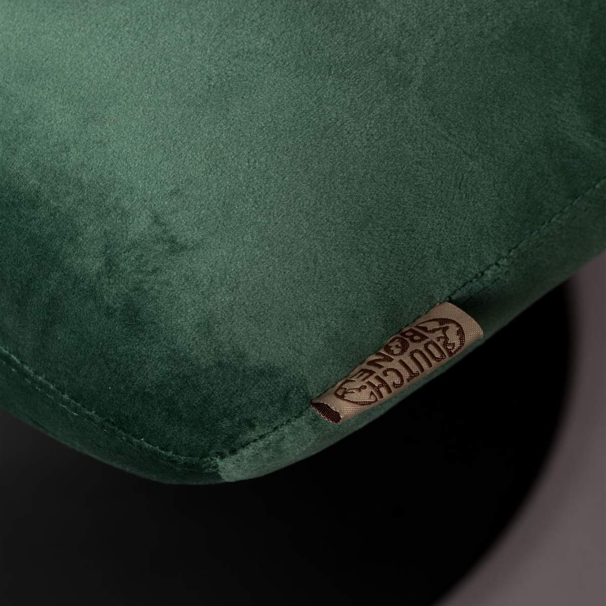 Dutch Bone Hocker Bar