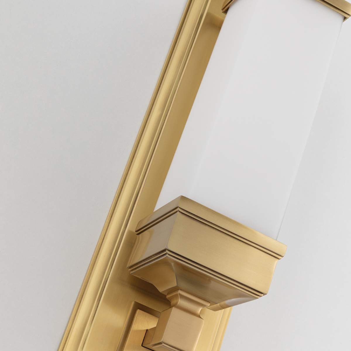 Hudson Valley Lighting Hudson 1 Light Bath Bracket - Everett