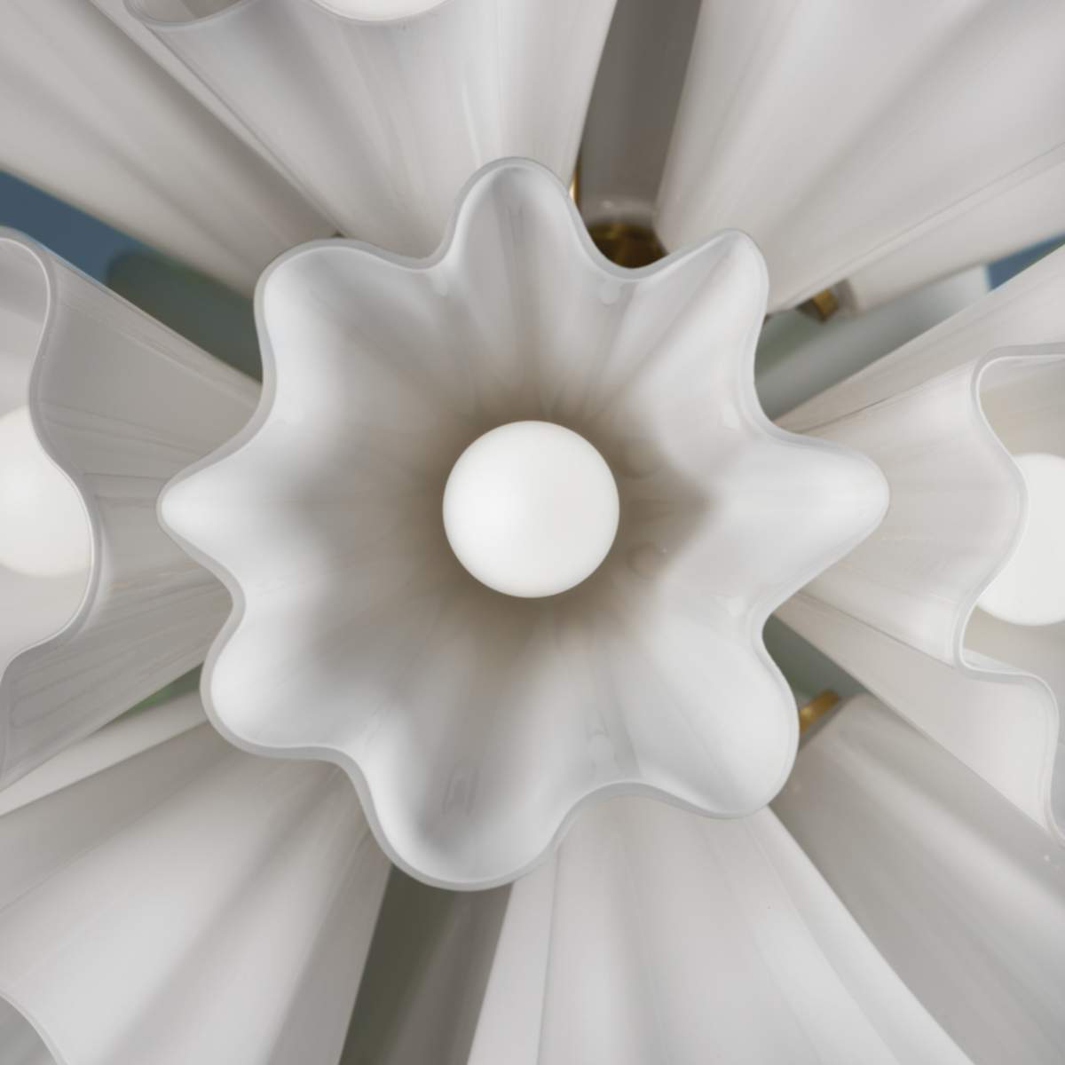 Hudson Valley Lighting Hudson 22 Light Chandelier - Capri