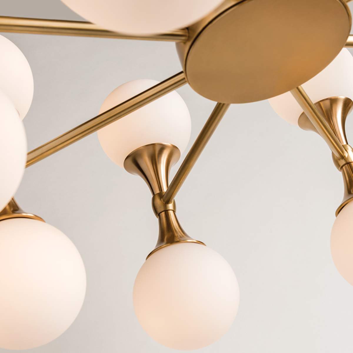 Hudson Valley Lighting Hudson Chandelier - Astoria