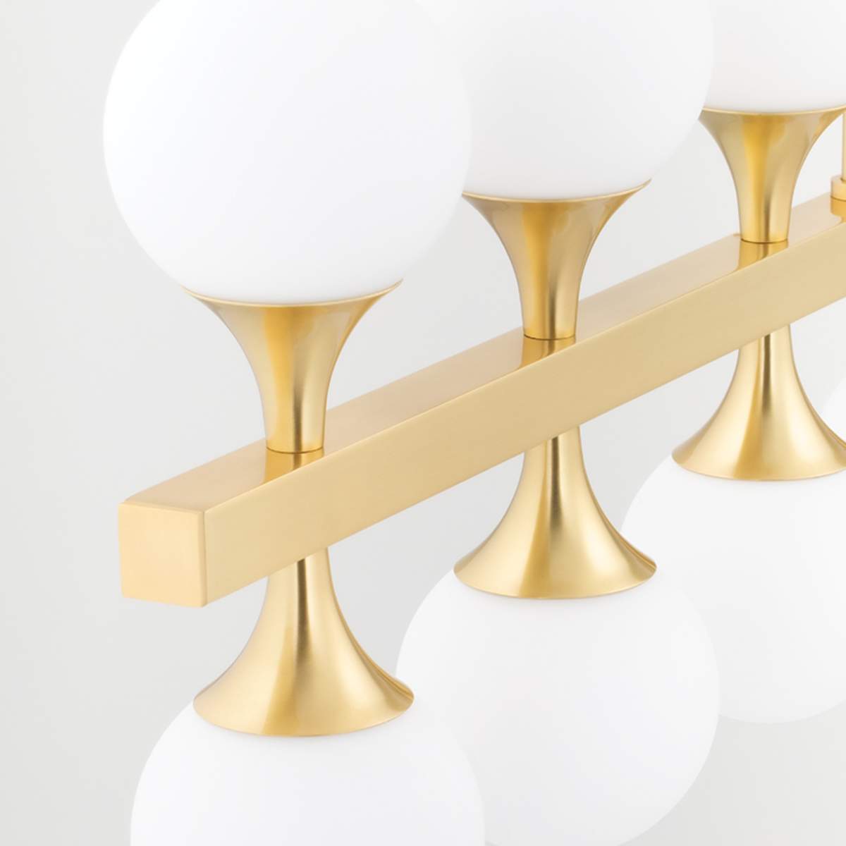 Hudson Valley Lighting Hudson Chandelier - Astoria