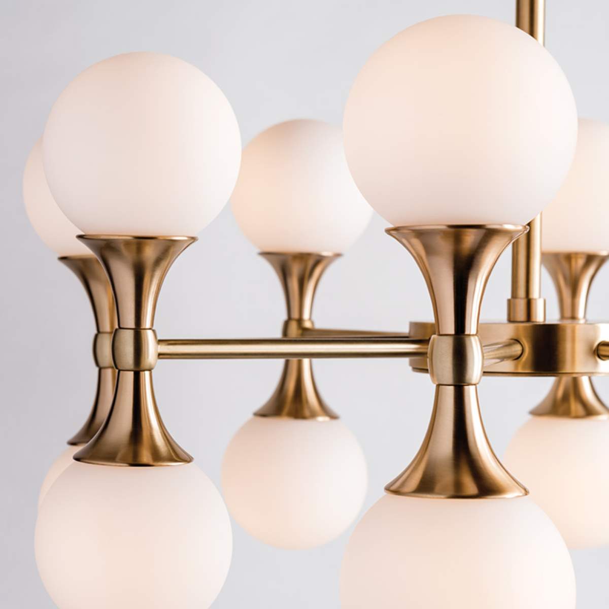 Hudson Valley Lighting Hudson Chandelier - Astoria