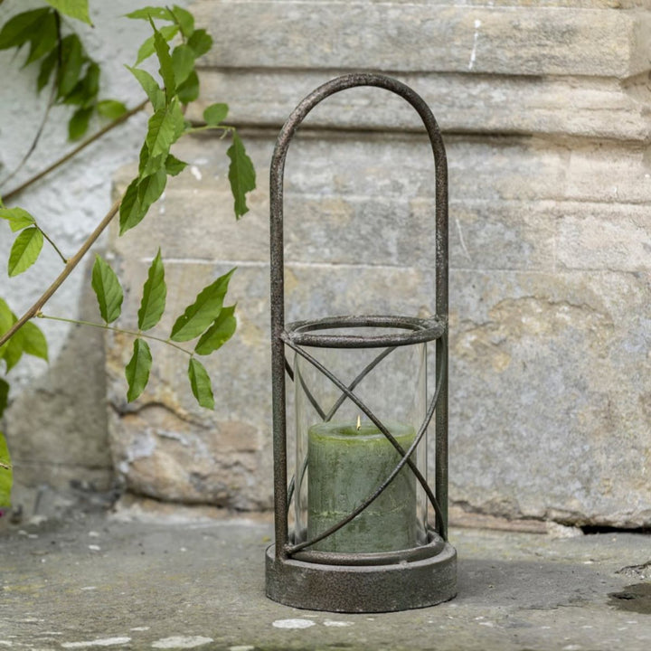 Grand Illusions Hurricane Lamp With Handle Small