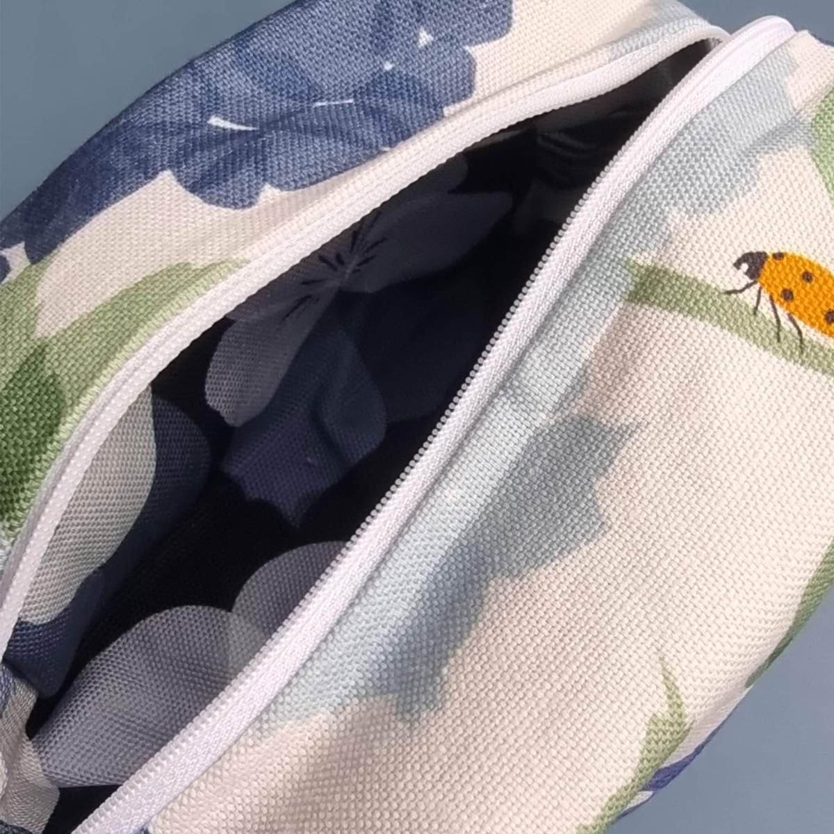 Lorna Syson Hydrangea Wash Bag