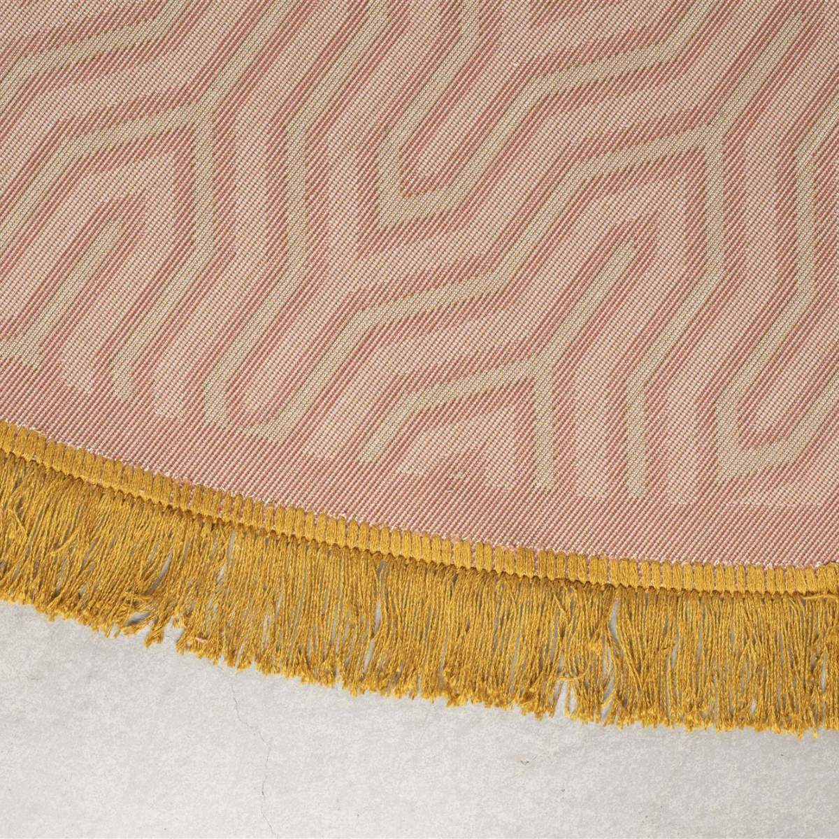 Bold Monkey I Feel So Soft Carpet Round 200 Pink