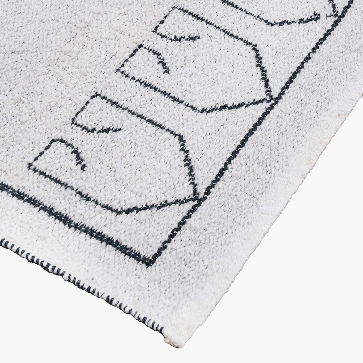 Pacific Lifestyle Indoor Outdoor White and Black Greek Key Design Rug