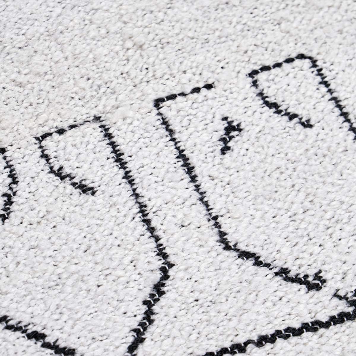 Pacific Lifestyle Indoor Outdoor White and Black Greek Key Design Rug Large