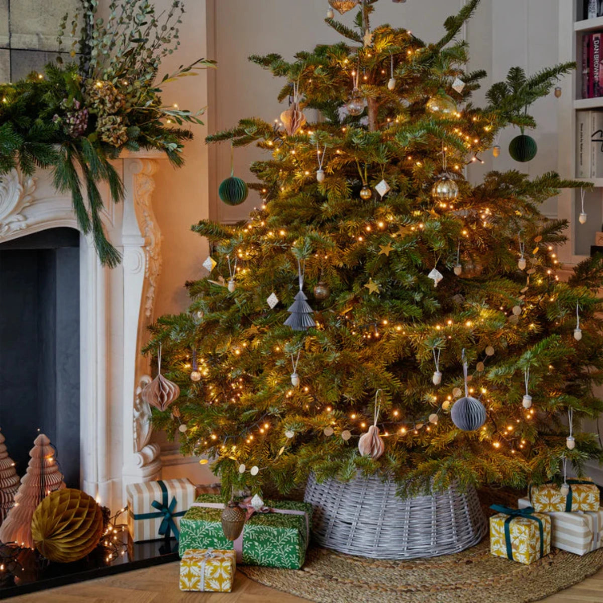 Ivyline Wicker Tree Skirt Round White