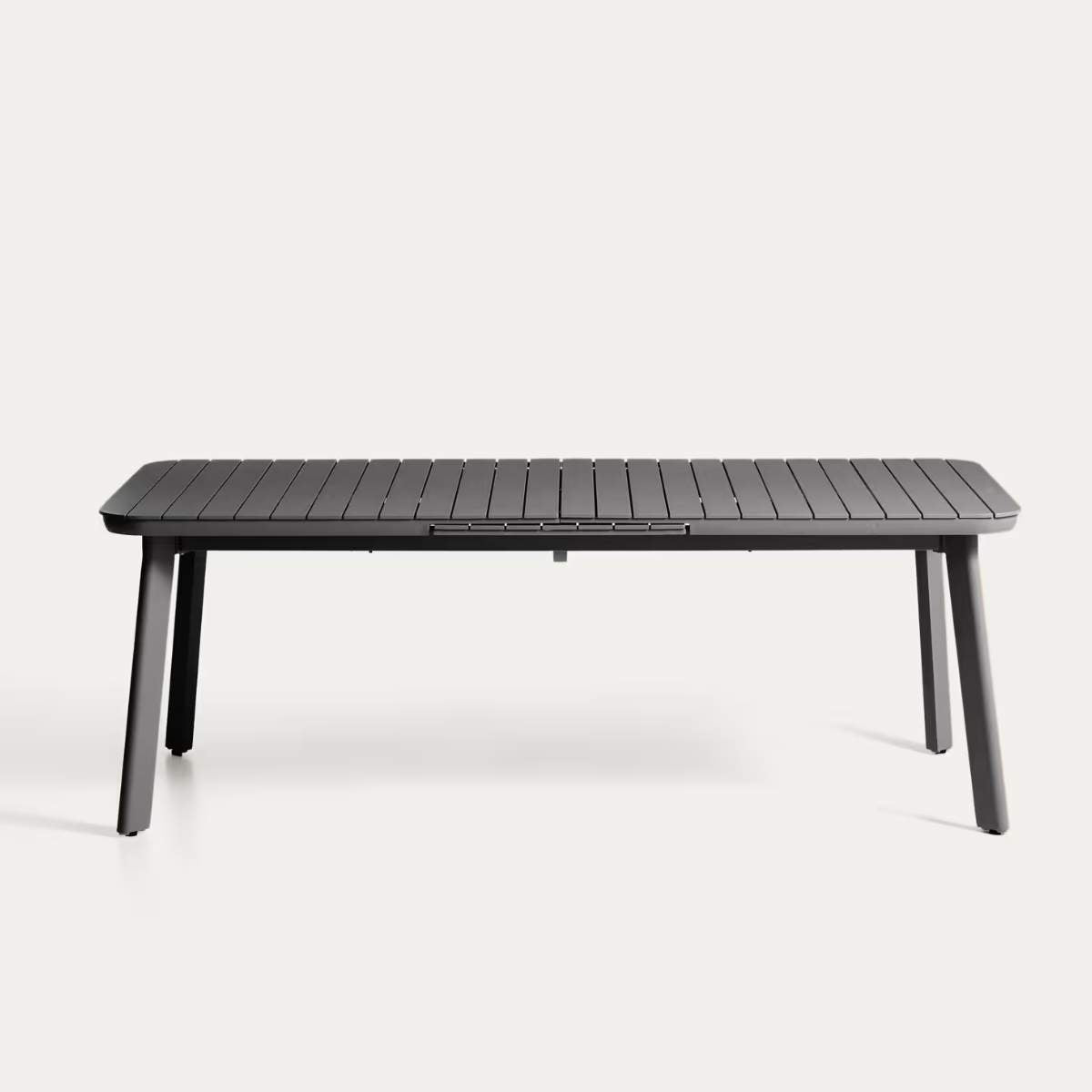 Kave Home Izola extendable outdoor table in aluminium with green finish 220 (280) x 100cm